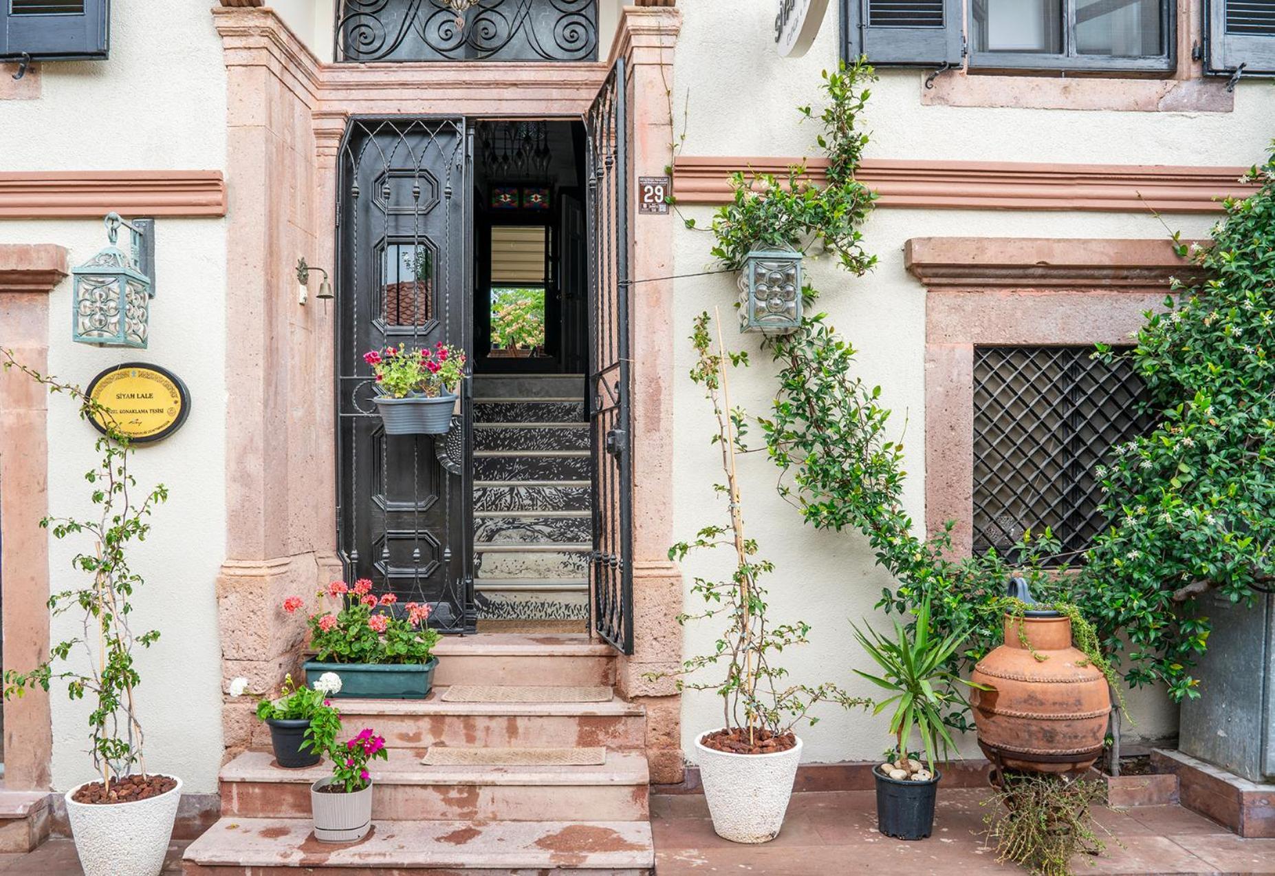 Siyah Lale Cunda 1841 (Adults Only) Hotel Ayvalik Ngoại thất bức ảnh
