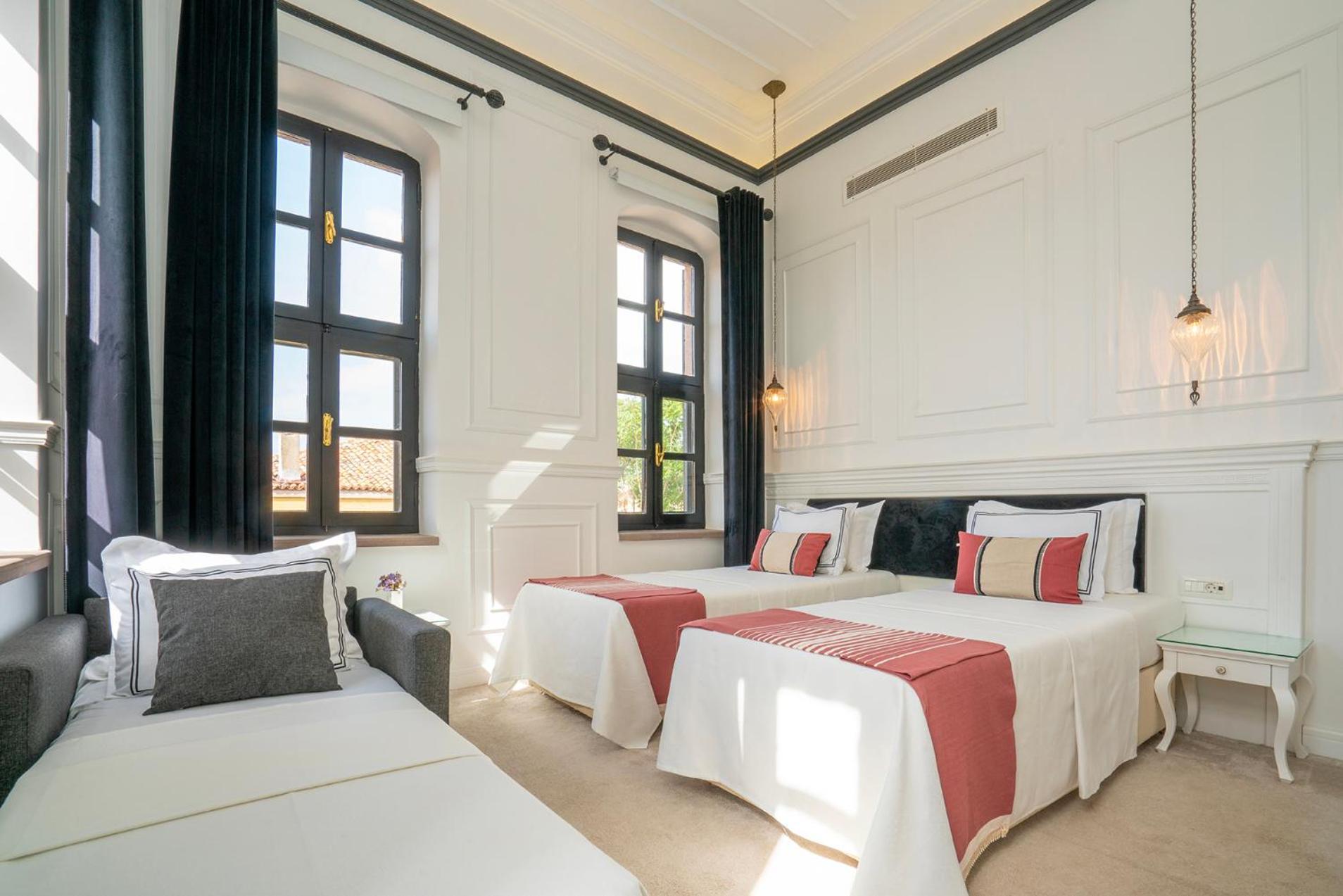 Siyah Lale Cunda 1841 (Adults Only) Hotel Ayvalik Ngoại thất bức ảnh