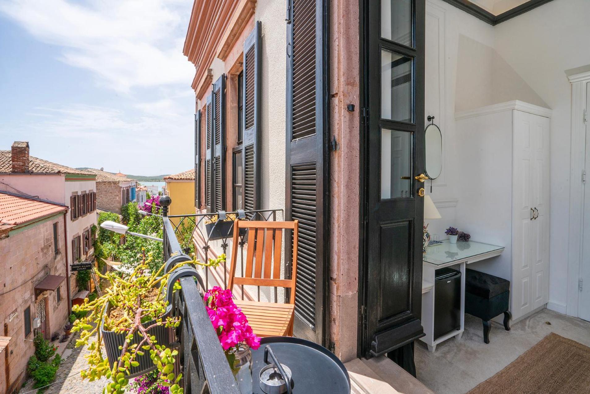 Siyah Lale Cunda 1841 (Adults Only) Hotel Ayvalik Ngoại thất bức ảnh